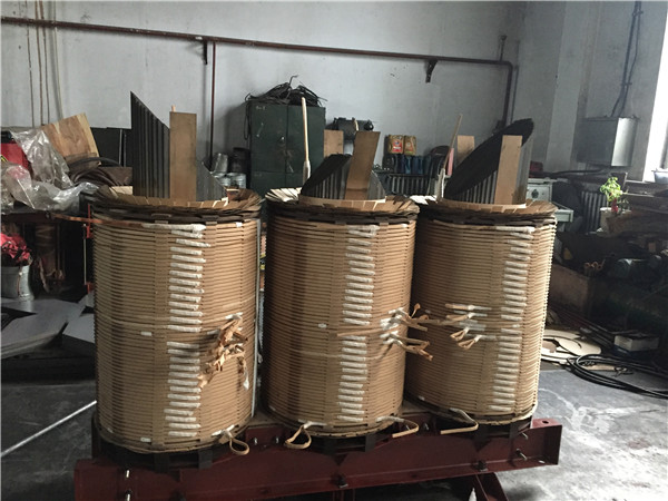 35KV电力变压器(图1)