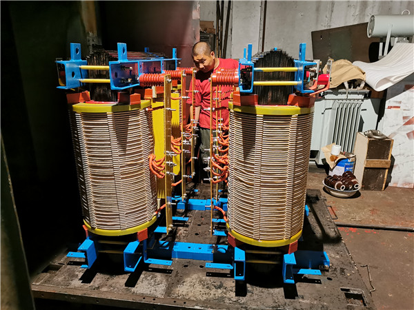 包绕式干式变压器